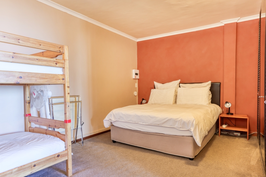 4 Bedroom Property for Sale in Camps Bay Western Cape